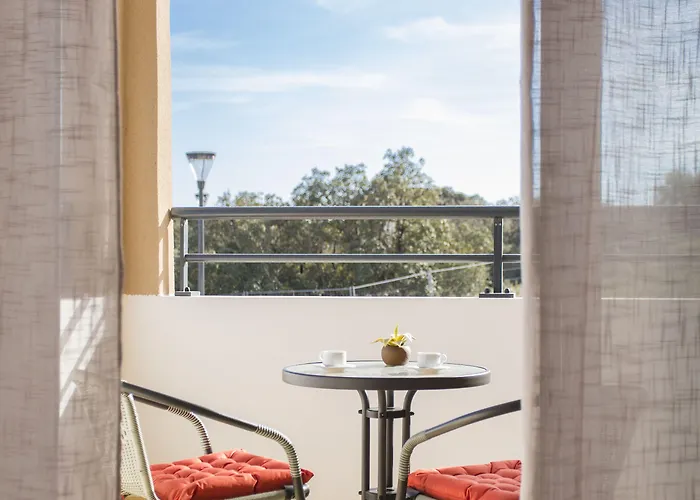 Zenao Aparthotel Villeneuve-les-Avignon