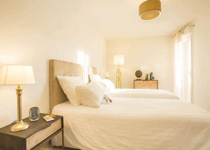 Zenao Aparthotel