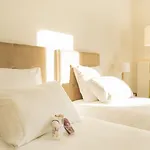 Aparthotel Zenao Villeneuve-lès-avignon Villeneuve-lès-Avignon