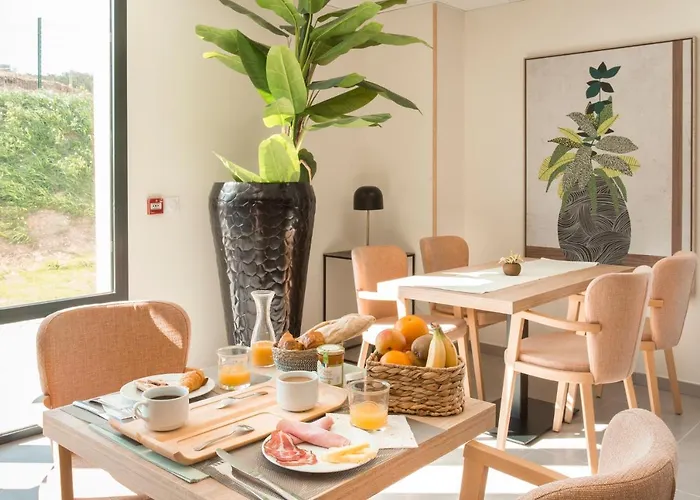 Zenao Hotel apartamentowy *